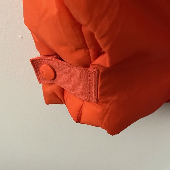 Free People Movement In A Bubble Puffer Vest NWOT - Picture 7 of 8